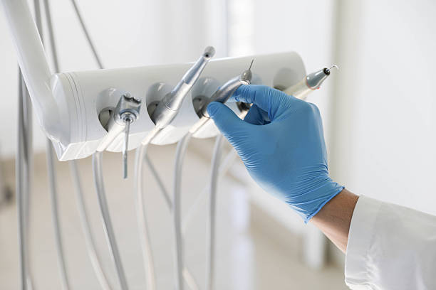Professional Teeth Whitening technician working in Oak Hills Place, LA